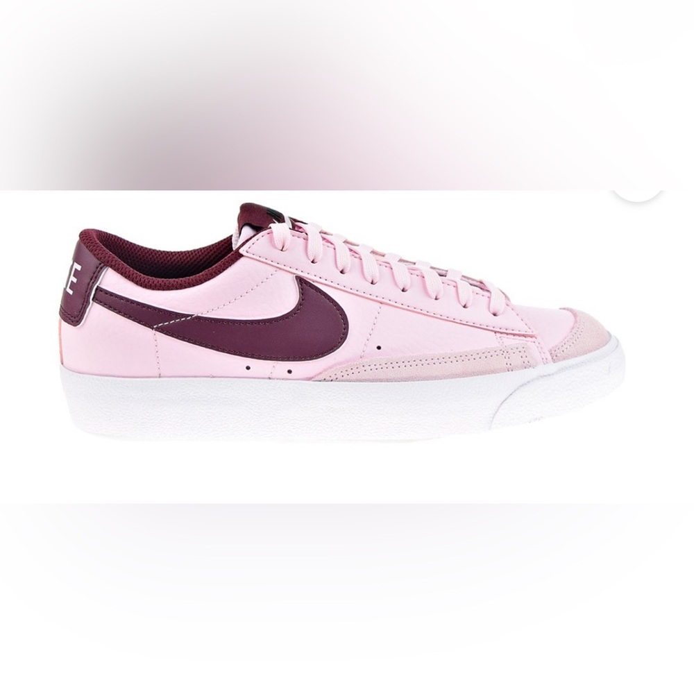 Nike Blazer Low Pink Leather Sneakers Purple Swoosh